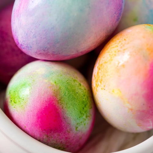 How To Make Tie Dye Easter Eggs | AllFreeKidsCrafts.com