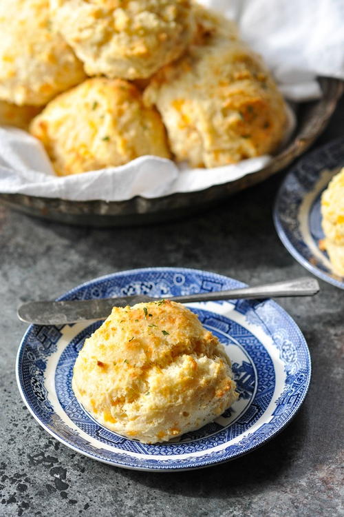 Cheddar Bay Biscuits