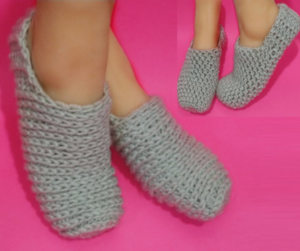 Quick And Easy Reversible Crochet Slippers 