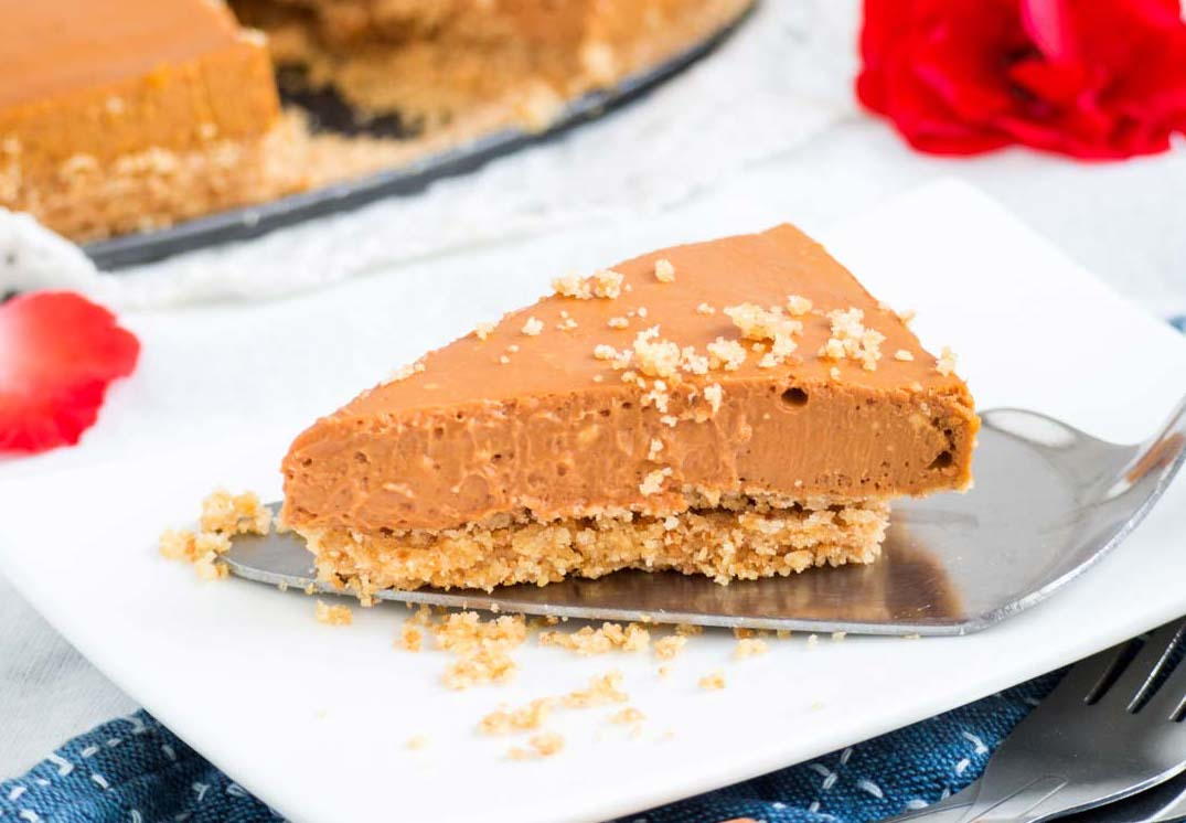 Easy Thai Tea Cheesecake | TheBestDessertRecipes.com