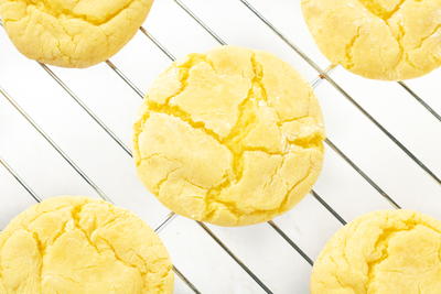 3-ingredient Lemon Cake Mix Cookies