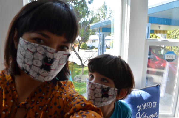 Download 12 Diy Face Masks For Kids Free Patterns Allfreesewing Com PSD Mockup Templates