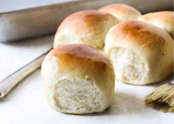 Easy Weeknight Dinner Roll Recipe