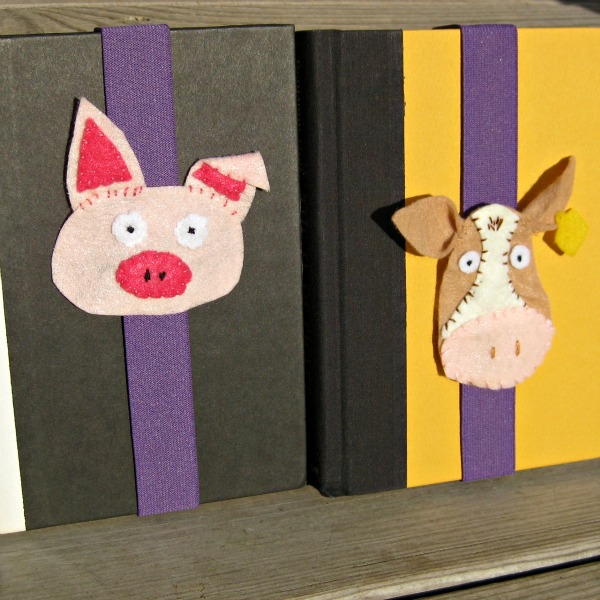 Farm Animal Book Huggers