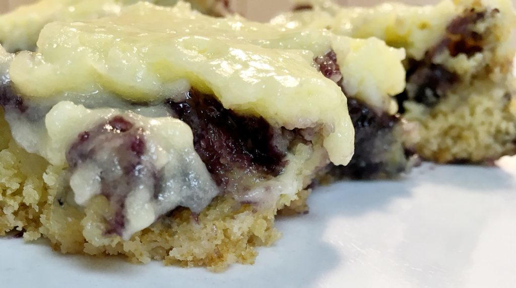 Gooey Blueberry Butter Cake Mix Bars Recipe