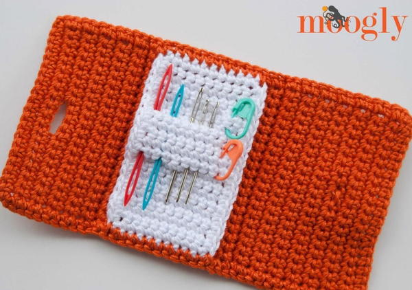 Nifty Needle Case Free Crochet Pattern  Crochet needle case, Crochet hook  case free pattern, Crochet hook case