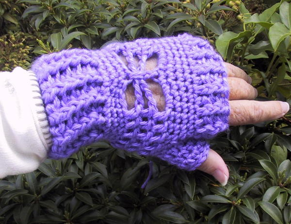 Suzies Butterfly Mitts