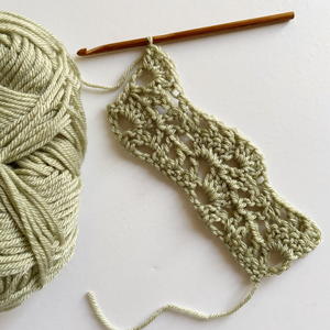 The Lacy Wave Stitch 
