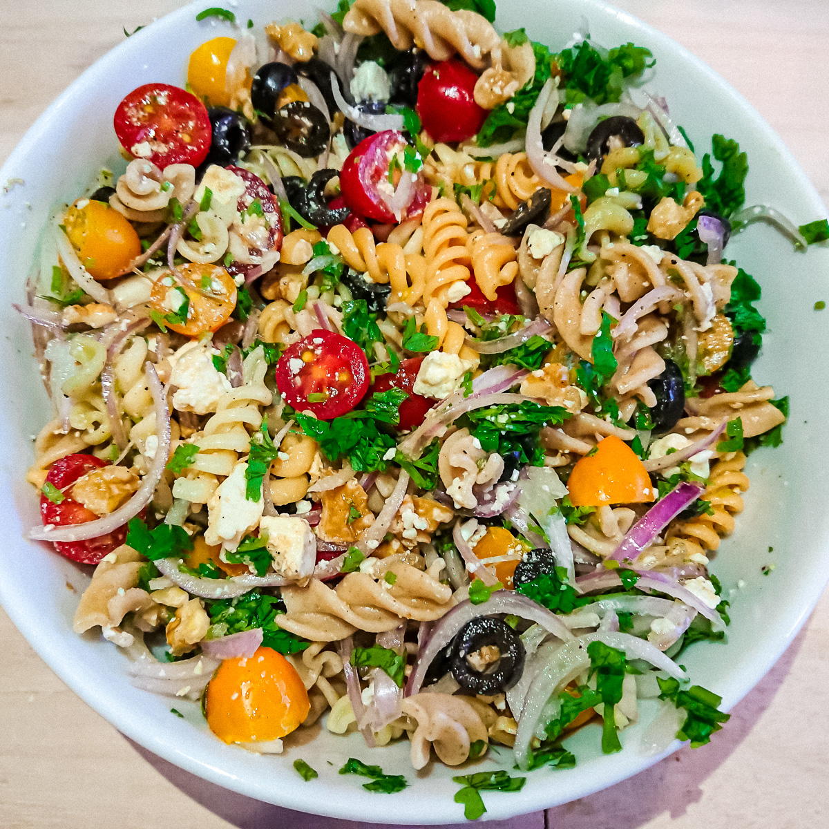 Veggie Pasta Salad With Balsamic Dressing | RecipeLion.com
