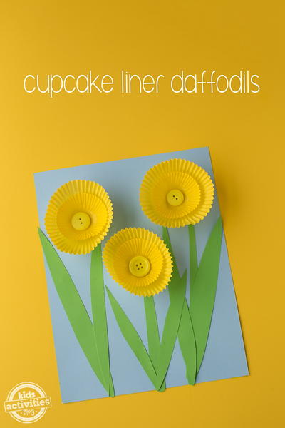 Cupcake Liner Daffodil Art