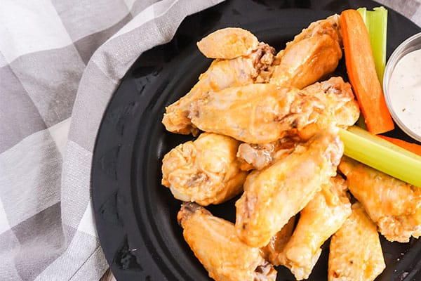 Slow Cooker Buffalo Chicken Wings