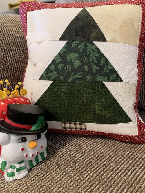 Rustic Christmas Tree Mini Pillow or Mug Rug
