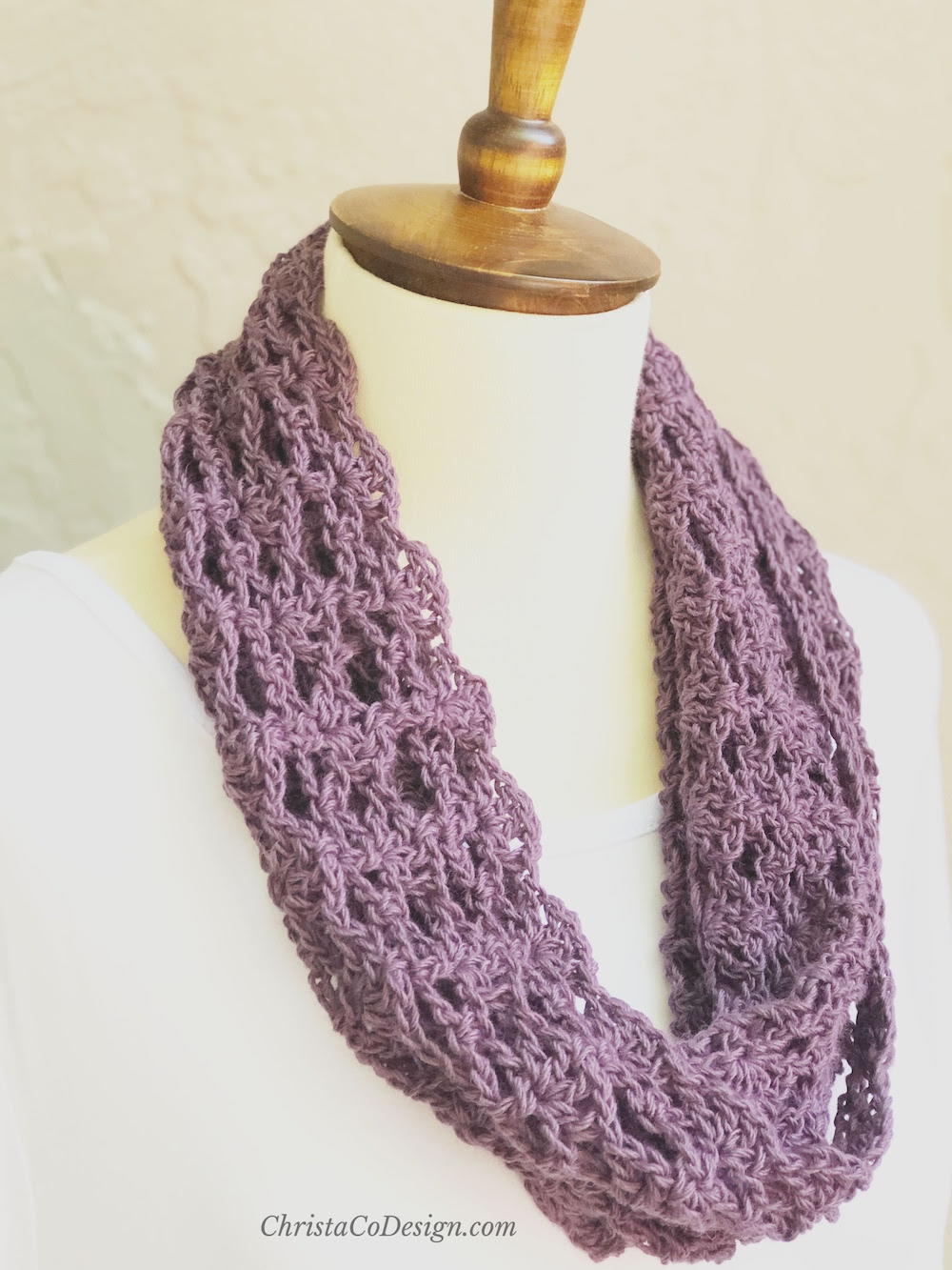 Lia Cowl | AllFreeCrochet.com