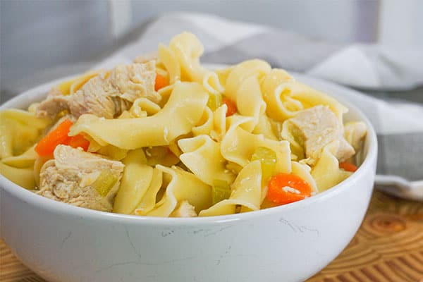 Slow Cooker Chicken Noodle Soup