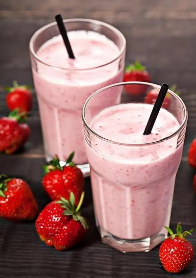 Homemade Mcdonalds Strawberry Milkshake In The Blender