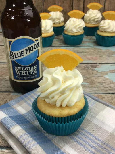 Blue Moon Boozy Cupcakes