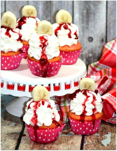 Strawberry Banana Cupcakes