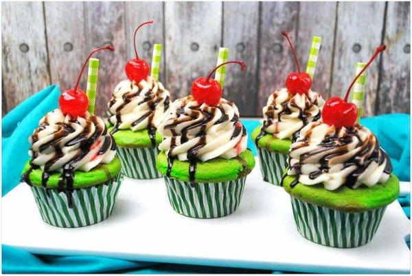 Shamrock Shake Cupcakes