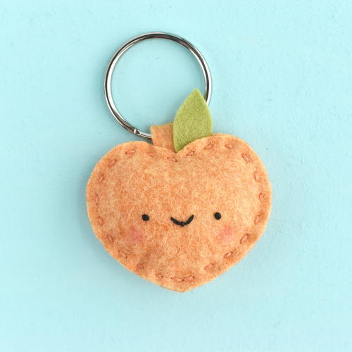 Little Peach Keychain DIY
