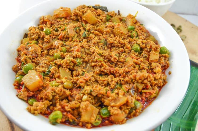 Chicken Keema Matar Recipe | FaveHealthyRecipes.com