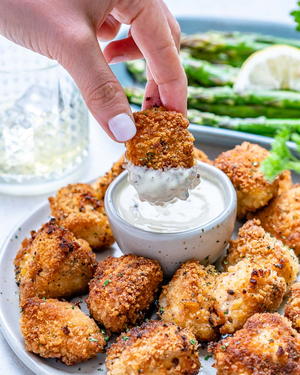 Garlic Butter Chicken Bites With Lemon Asparagus | RecipeLion.com