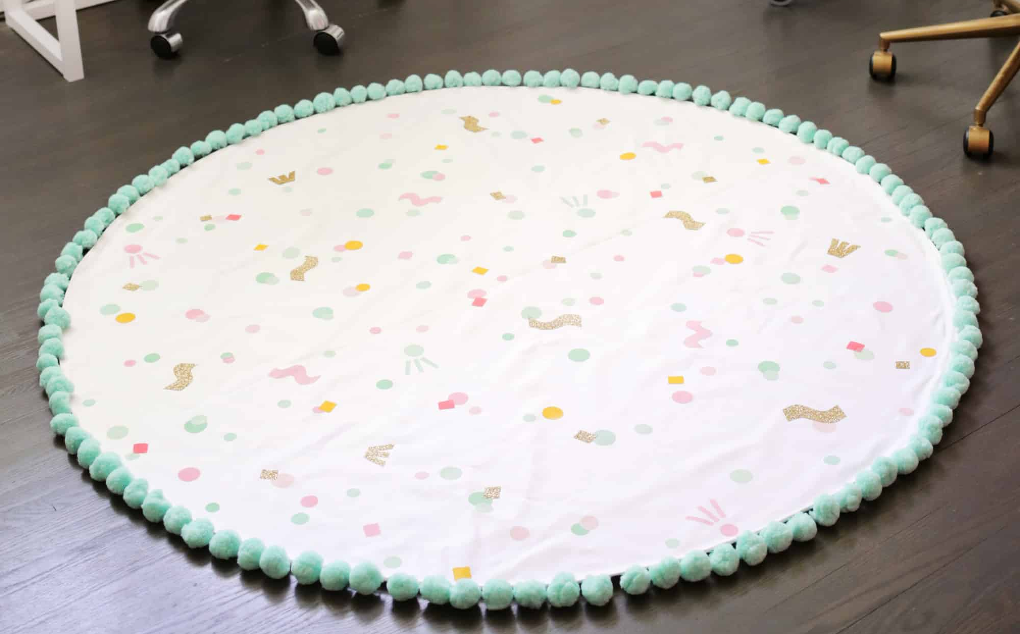 Colorful Washable Rug DIY