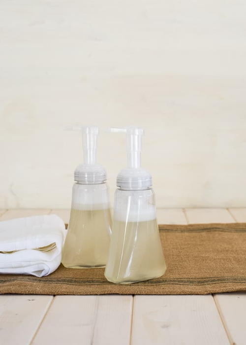 DIY Coconut Oil Antimicrobial Soap