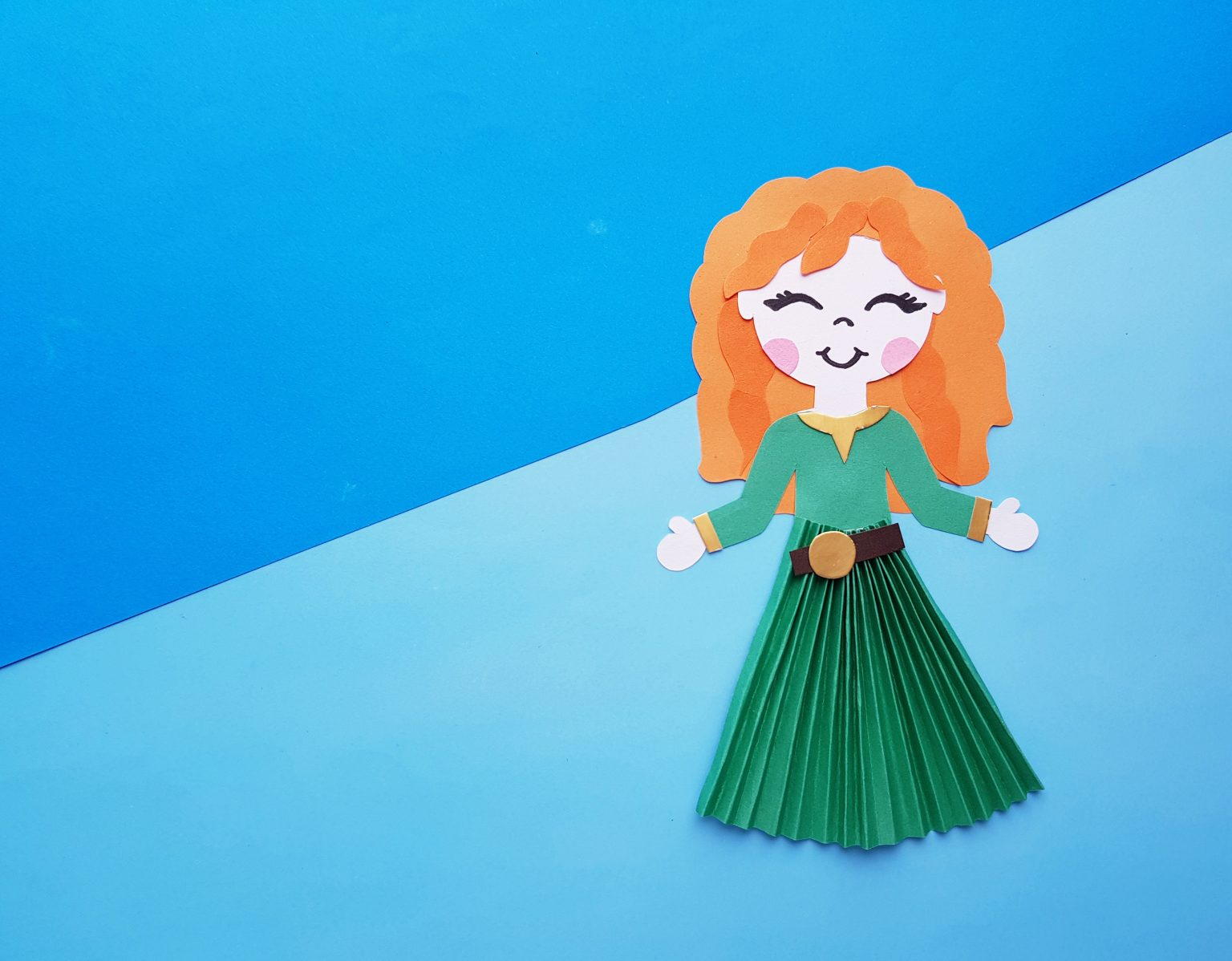 Princess Merida From Brave Paper Doll Craft | AllFreePaperCrafts.com
