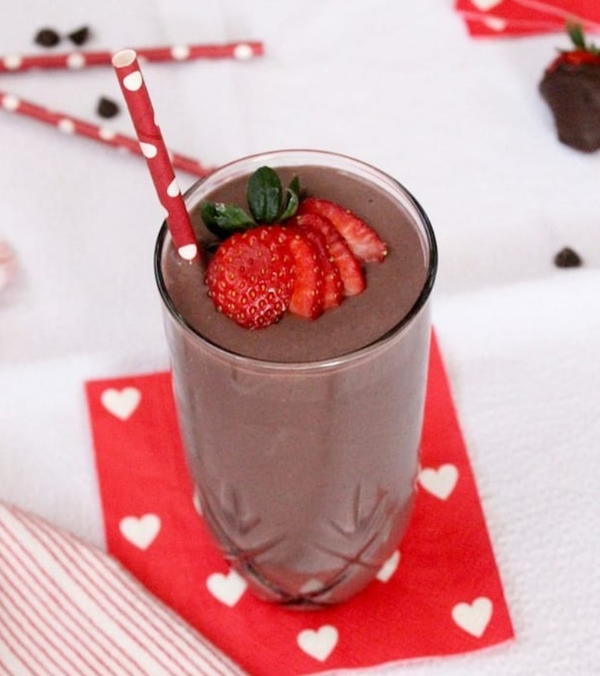 Chocolate-Covered Strawberry Shake