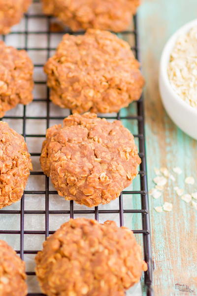 Chocolate No Bake Cookies | FaveSouthernRecipes.com