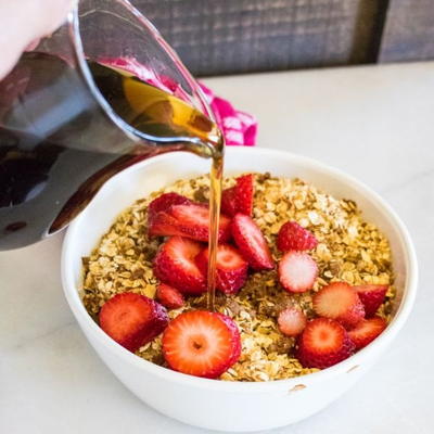 Amish Baked Oatmeal Topped With Strawberries