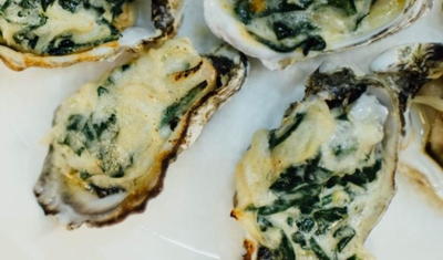 Cheesy Baked Oyster And Spinach