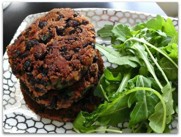 Healthy Black Bean Burgers