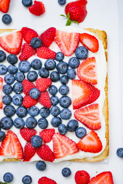 Fabulous Fruit Cookie Pizza