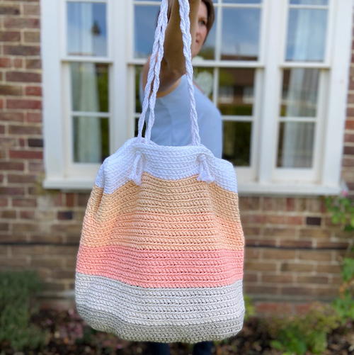 Summer Stripes Beach Bag | AllFreeCrochet.com