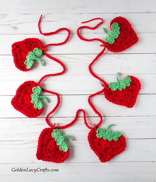 Crochet Strawberry Garland