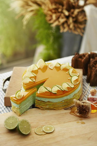 Coconut-lemon Crepe Cake