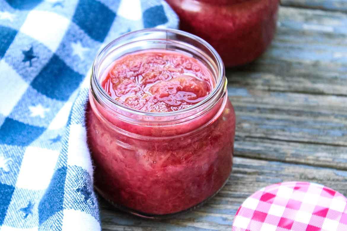 Keto Strawberry Rhubarb Sauce | FaveHealthyRecipes.com