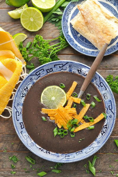 Slow Cooker Southwestern Black Bean Soup | FaveSouthernRecipes.com