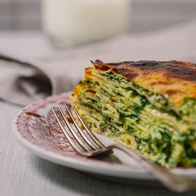 Crustless Spinach And Cheese Pie