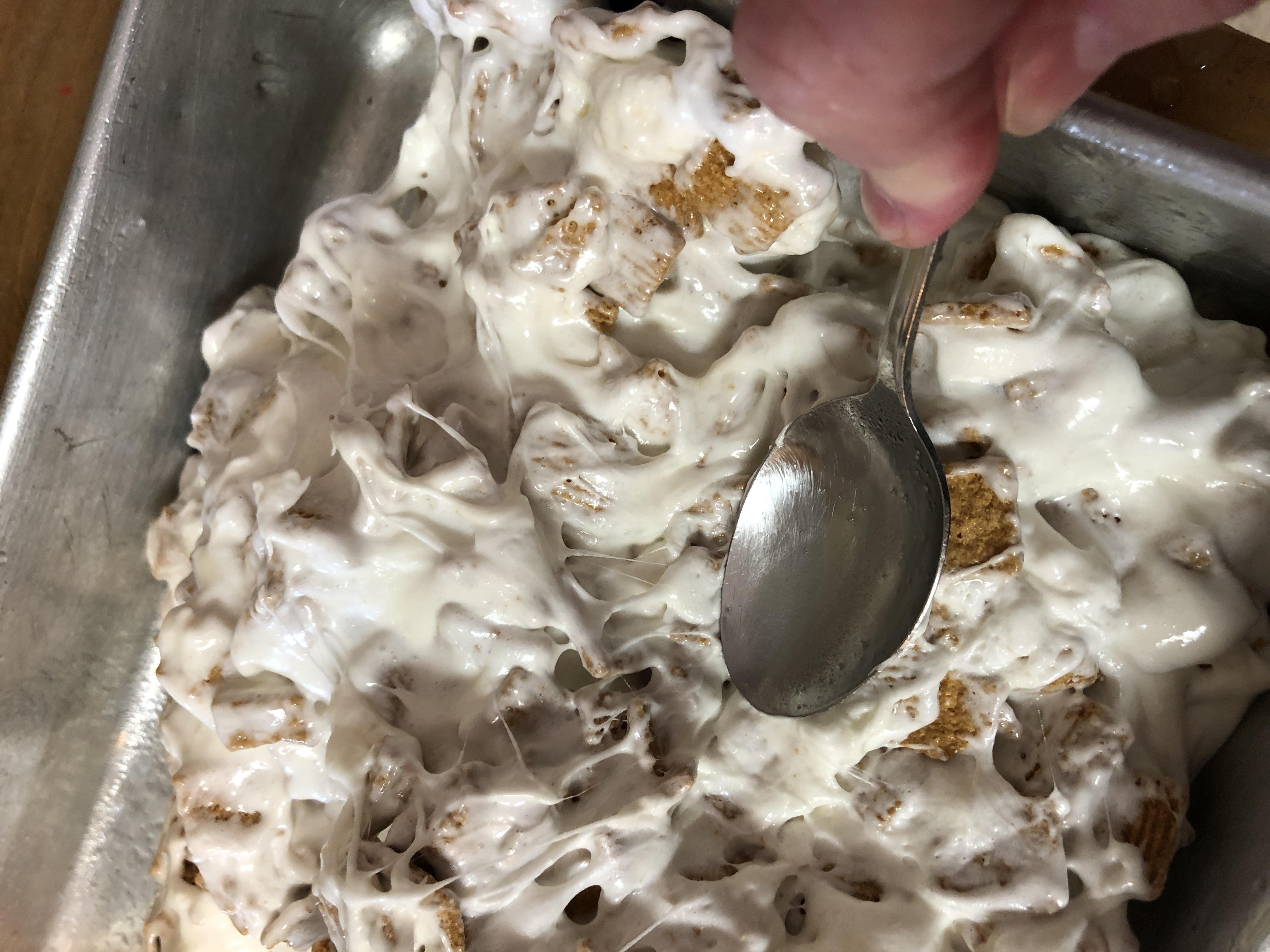 Golden Grahams Treats
