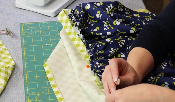 How to Sew a Half Apron (Tutorial) | AllFreeSewing.com