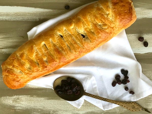 Cranberry Brie Braid