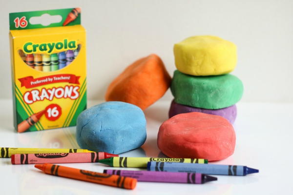 Make Playdough With Crayons