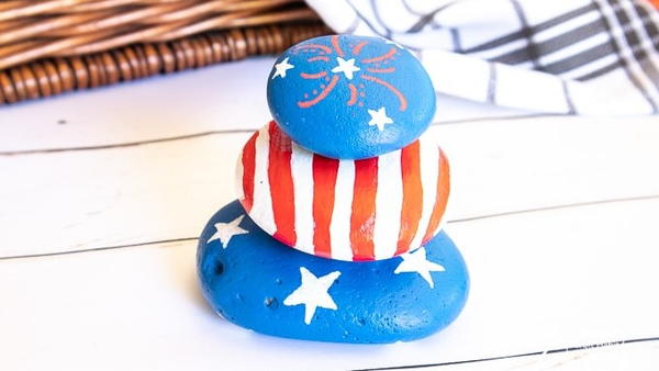 Patriotic Painted Rocks