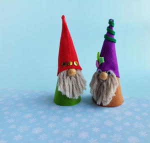 Download Free Gnome Crafts 46 Easy Diy Gnomes Favecrafts Com PSD Mockup Template