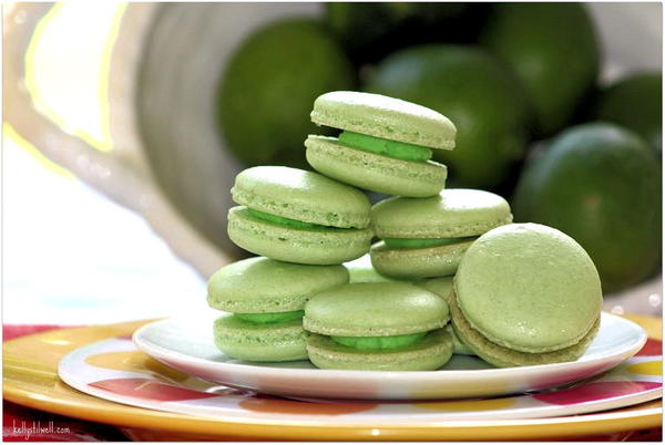 Fresh Lime Macarons