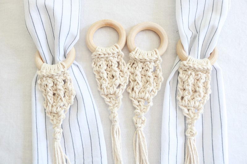 Crochet Wood Napkin Rings