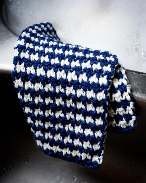 Houndstooth Crocheted Dishcloth