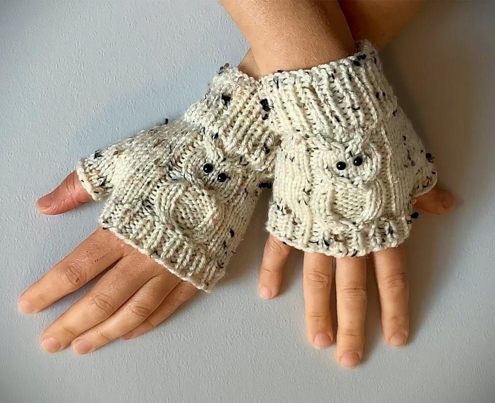 How To Knit Fingerless Gloves With Owls!